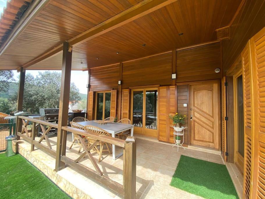 Wooden House Villa Minde Exterior photo